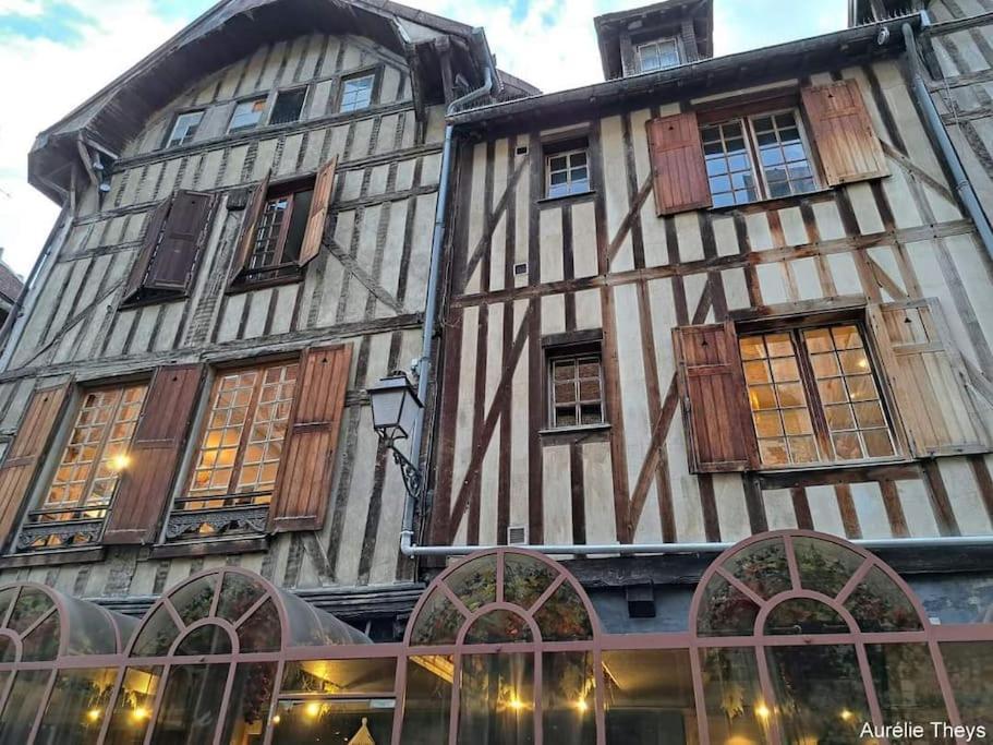 Le Clos Guivet Troyes Eksteriør billede